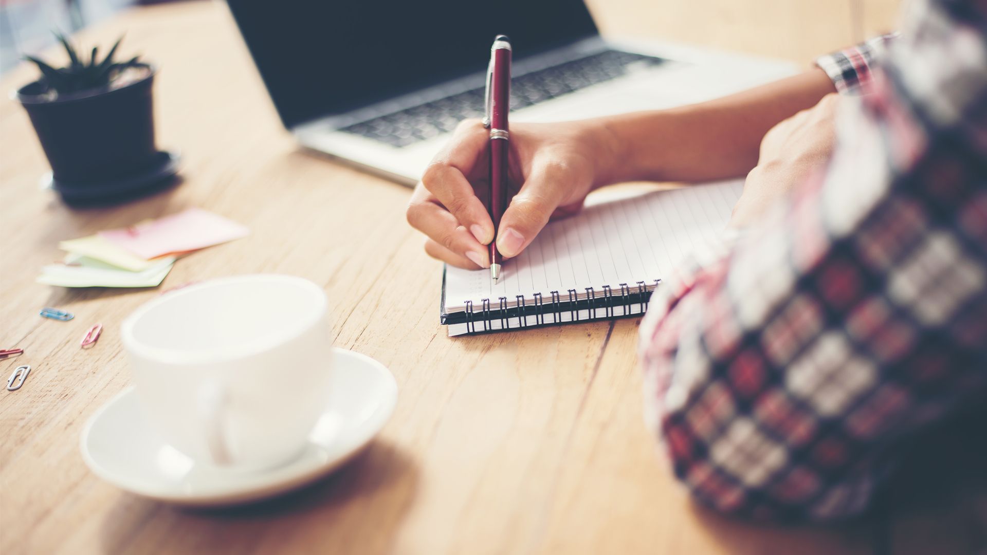 Vijf schrijfoefeningen voor creatieve auteurs